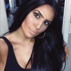 Meet your Posher, Emily